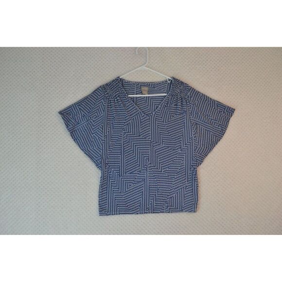 Chico's Women's Medium Blue Geometric Batwing Short Sleeve Blouse - Picture 1 of 15